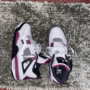 Jordan 4s PSG size 11!!